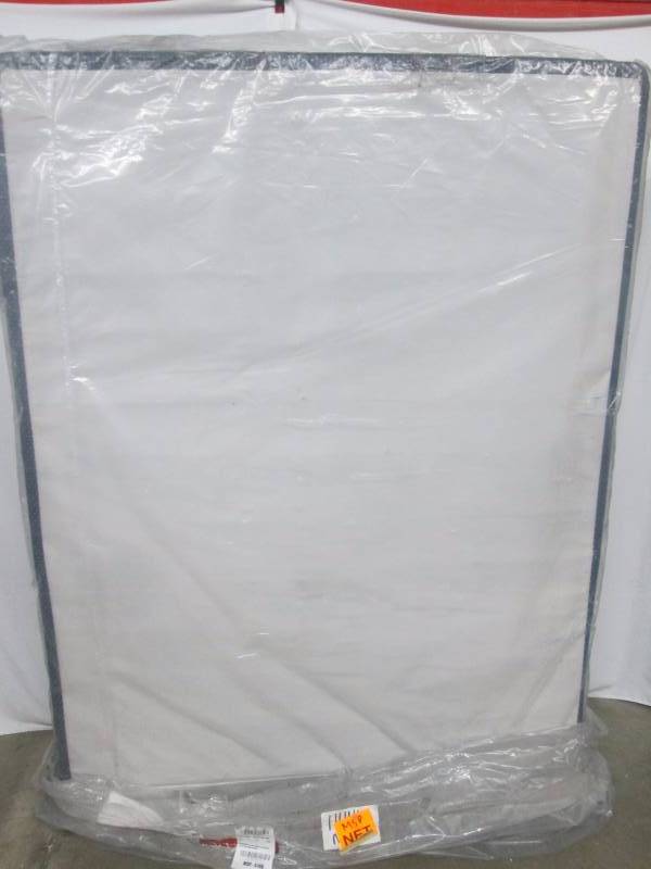 lot 44 image: Serta Perfect Sleeper Box Spring - Queen