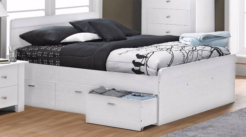 lot 69 image: Alcove Full Bed with Drawers - White