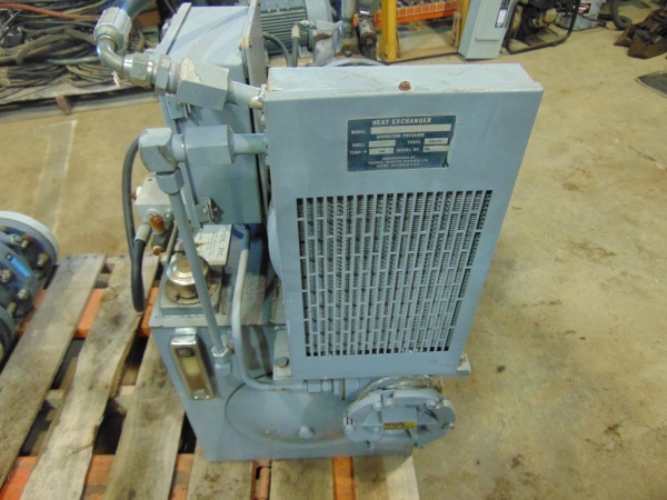 lot 5 image: Electric Hydraulic Pump With Cooling System