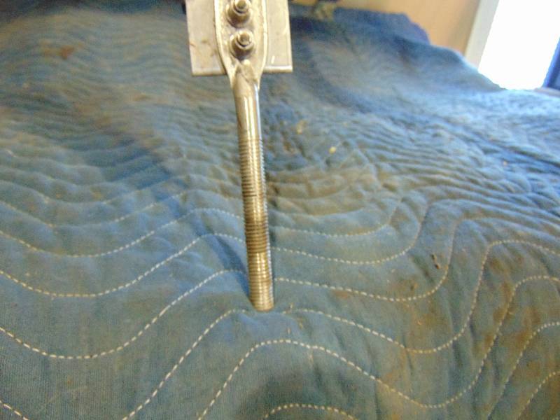 lot 102 image: Gas Tank StrapStep