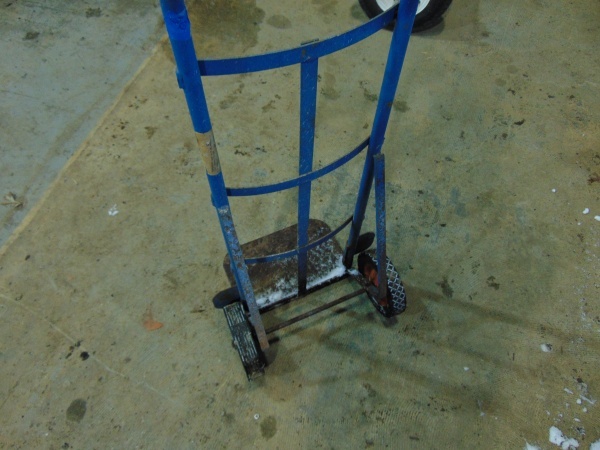 lot 167 image: Metal Utility Dolly