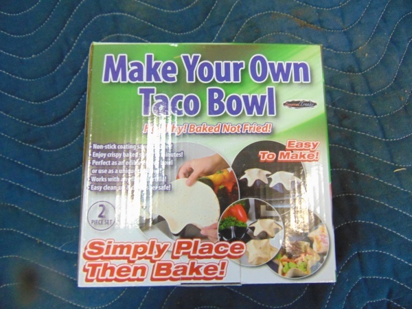 lot 170 image: Cooking Supplies