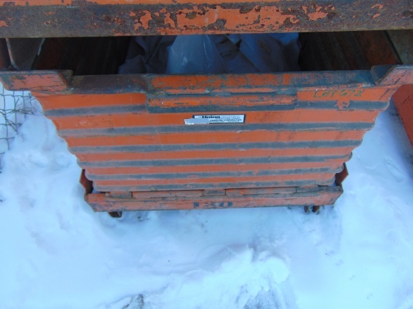 lot 187 image: (2) Metal Storage Containers