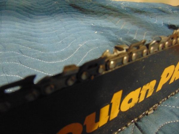 lot 193 image: 20 Homelite Chainsaw
