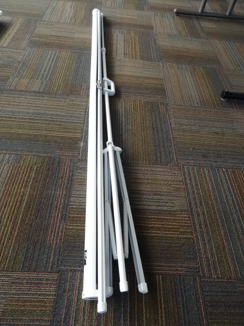 lot 13 image: Projector screen