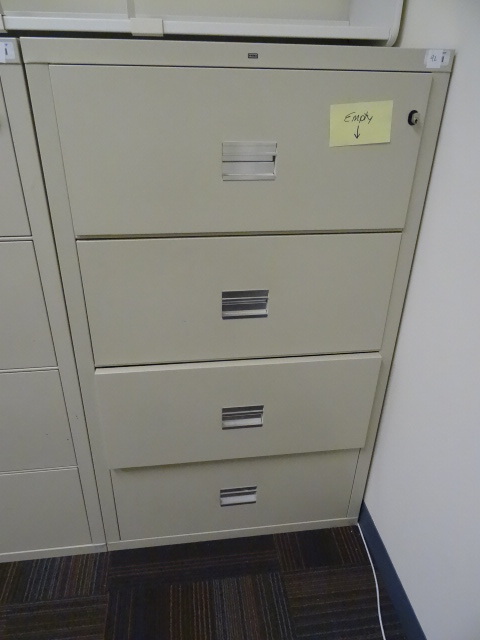 lot 92 image: Lateral file