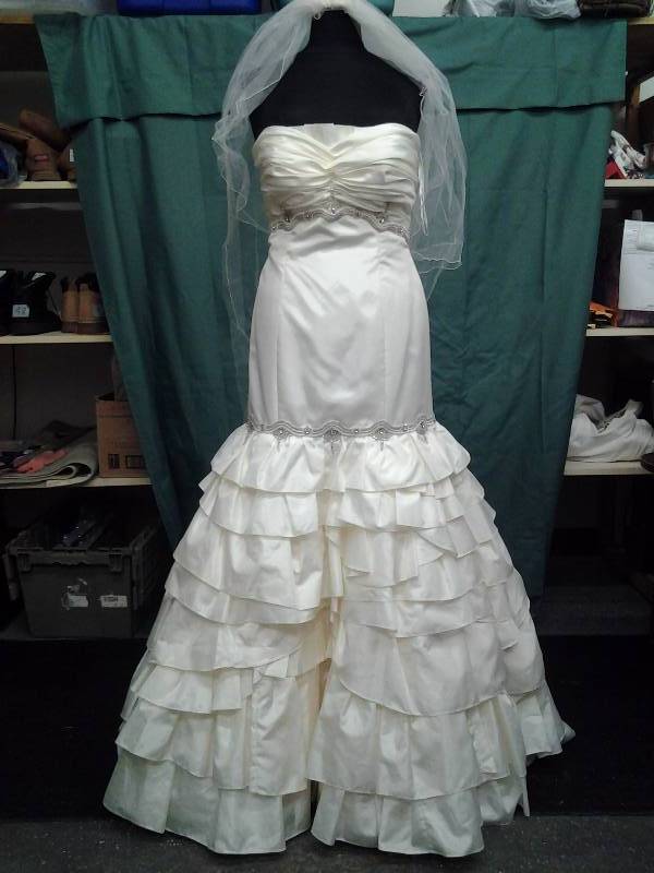 Eugenia IvoryBeaded With Veil Size 14