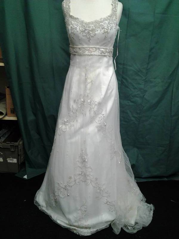 Demetrios Size 12