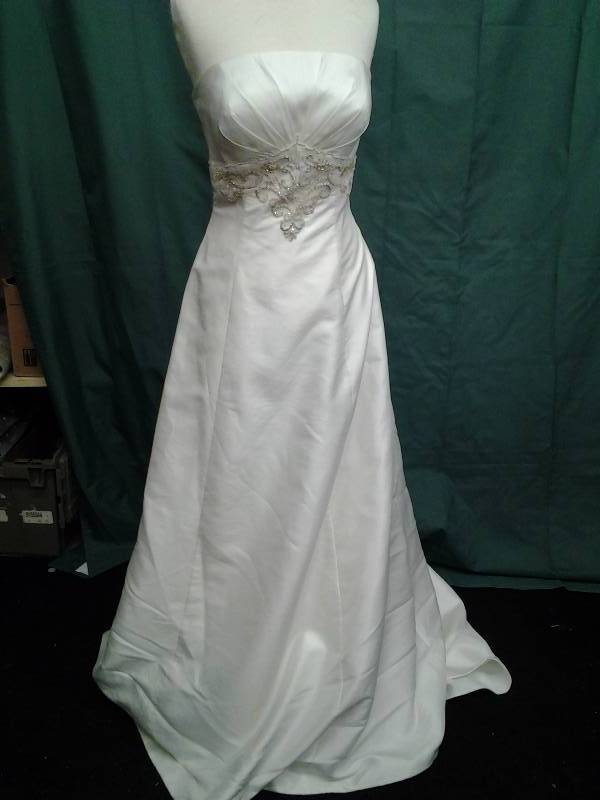 Beaded Ivory Size 12