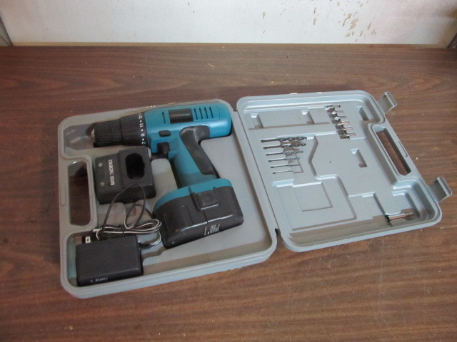 Coleman PowerMate Drill wCase & Bits
