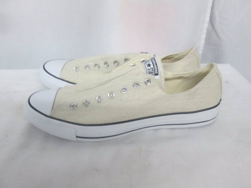 lot 13 image: Converse Unisex Washed Textile Low-Cut Sneakers