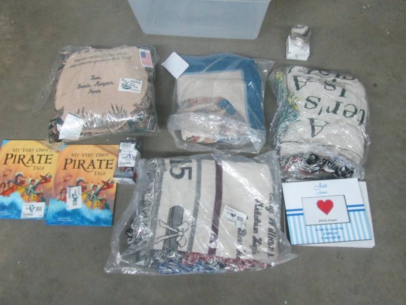 lot 108 image: Variuos Personalized Items