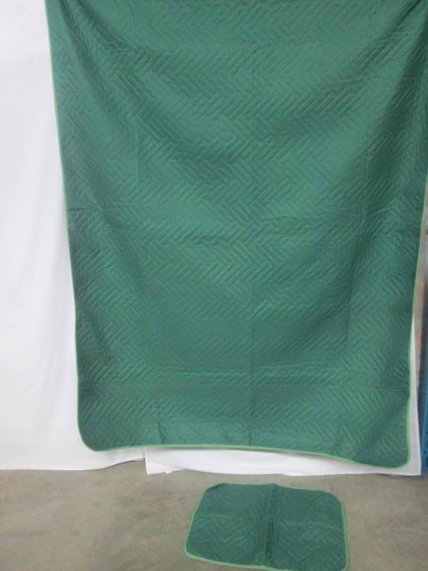 lot 38 image: Alcove Fall Reversible Coverlet Set - Twin
