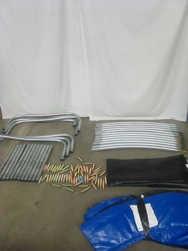 lot 10 image: 12 Spring Trampoline