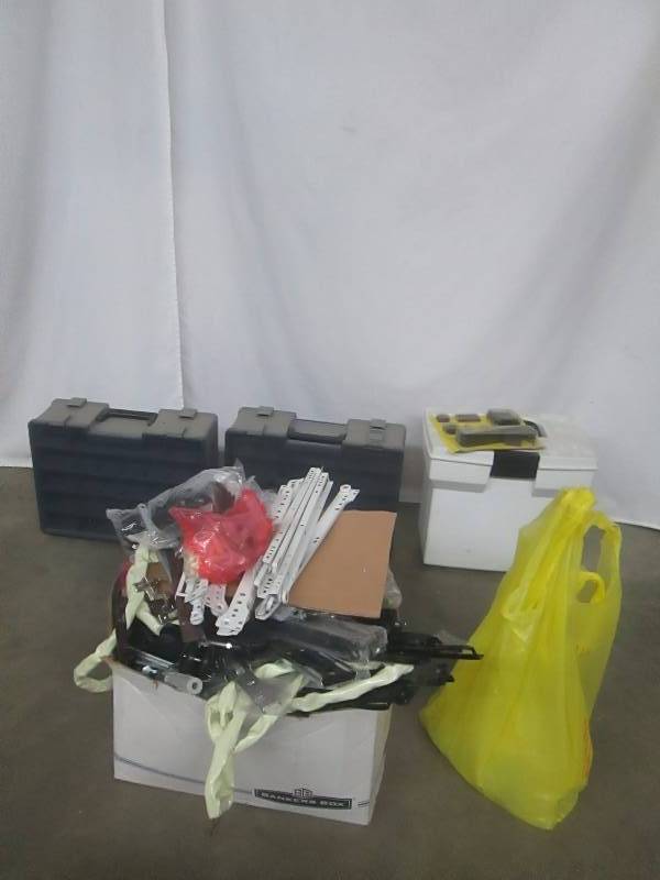lot 127 image: Miscellaneous Lot