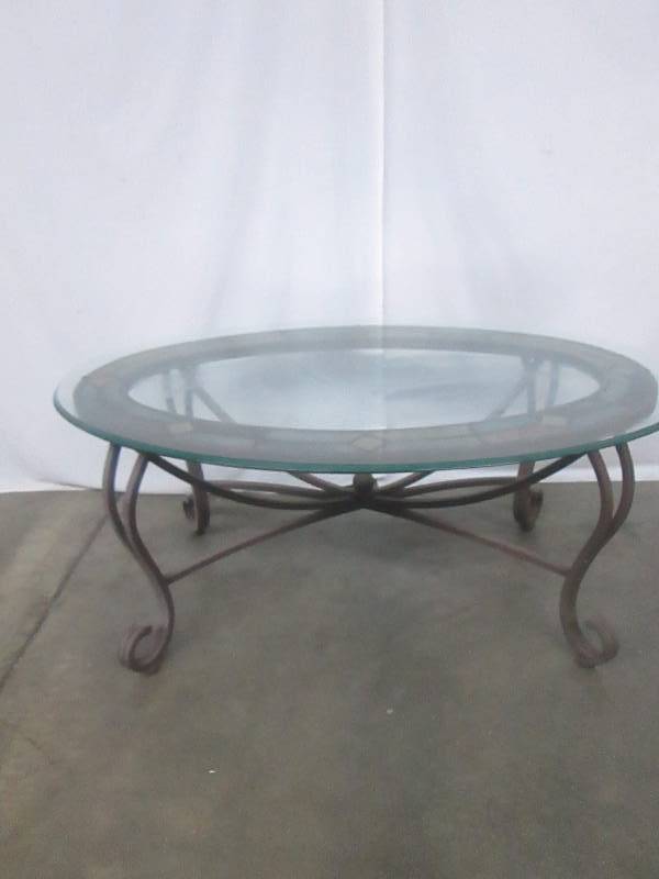 lot 11 image: Glass Coffee Table