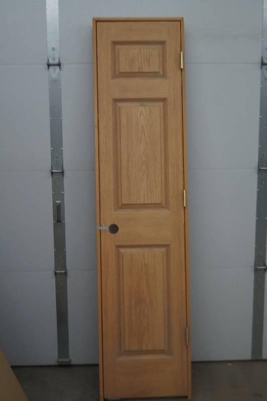 lot 53 image: Interior Door & Jamb