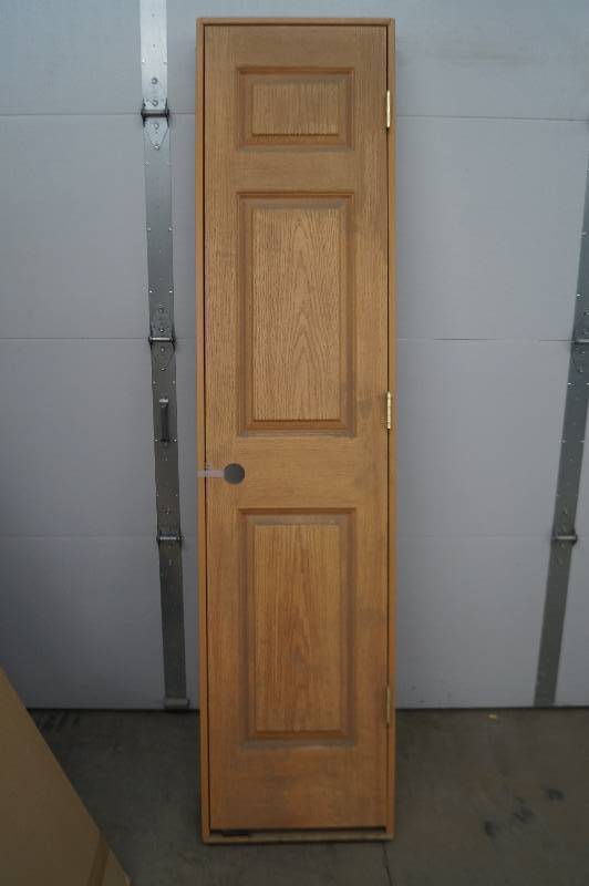 lot 55 image: Interior Door & Jamb