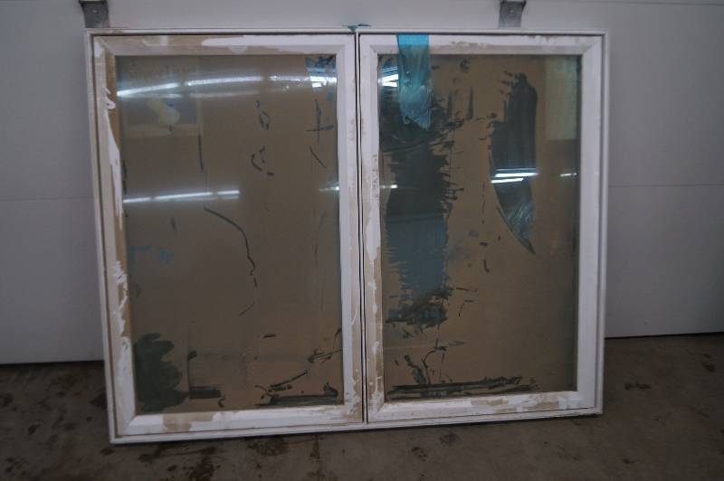 lot 39 image: Silverline window