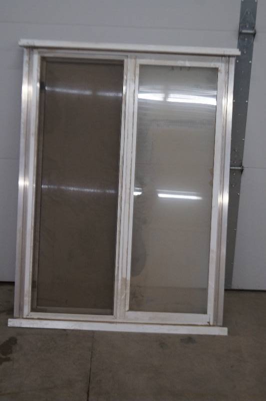 lot 60 image: Window