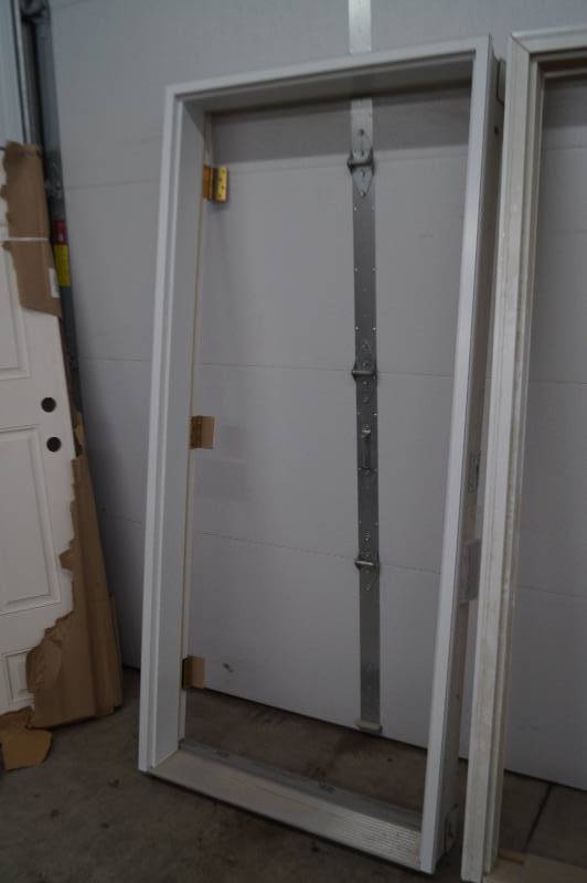 lot 74 image: Exterior Door Jambs & Side Lights