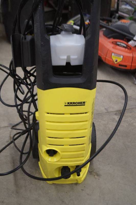 lot 9 image: Karcher Electric Pressure Washer