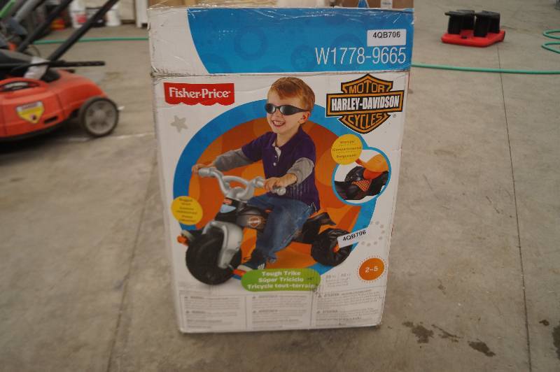 lot 18 image: Fisher Price Tough Trike