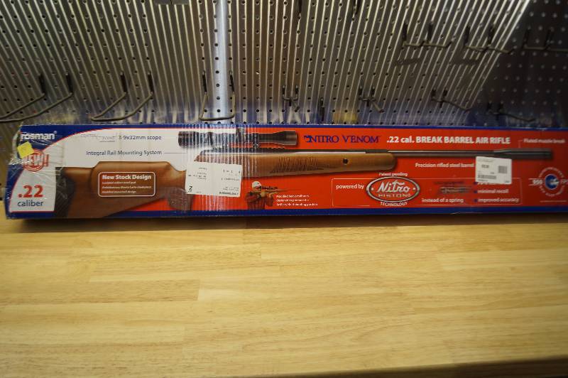 lot 20 image: Air Rifle