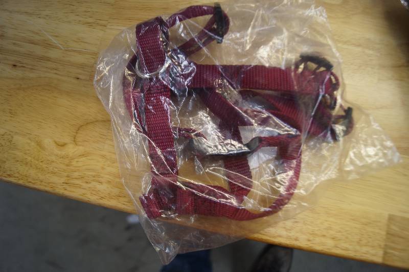 lot 33 image: Misc Household