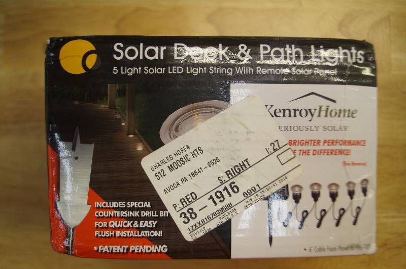 lot 35 image: Solar Lights, Outlet Box