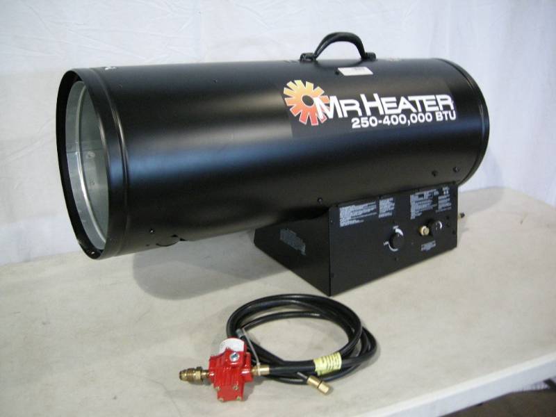 lot 6 image: Mr Heater 400,000 BTU Propane Heater
