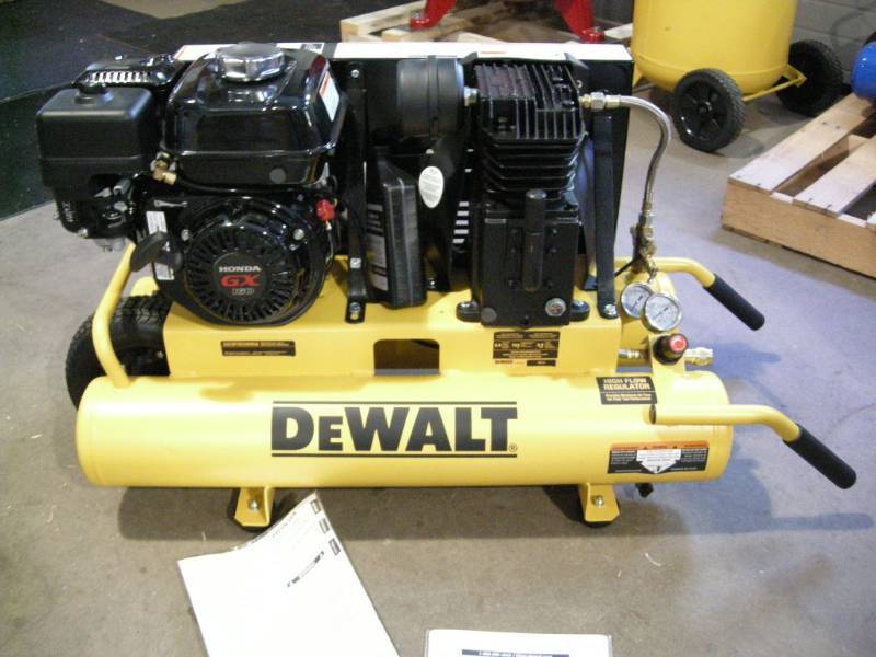 lot 7 image: DeWalt Jobsite Air Compressor