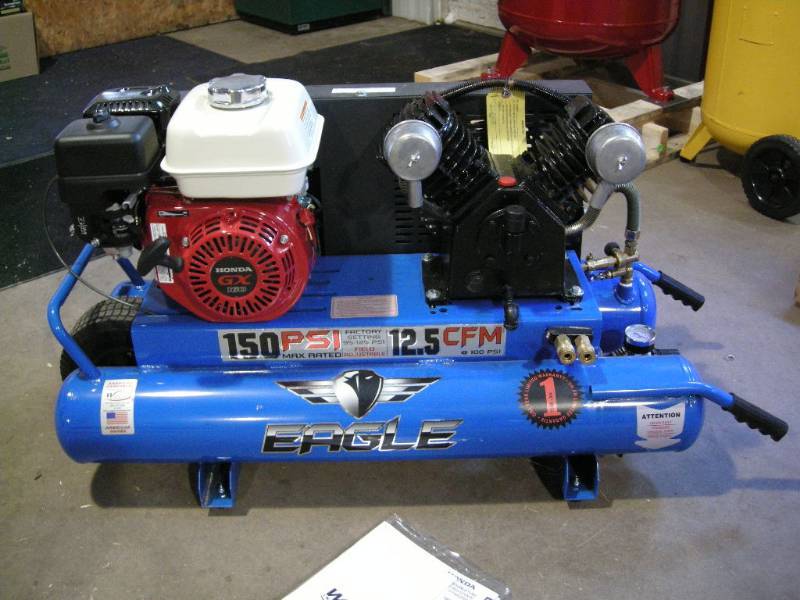 lot 58 image: Eagle Jobsite Air Compressor
