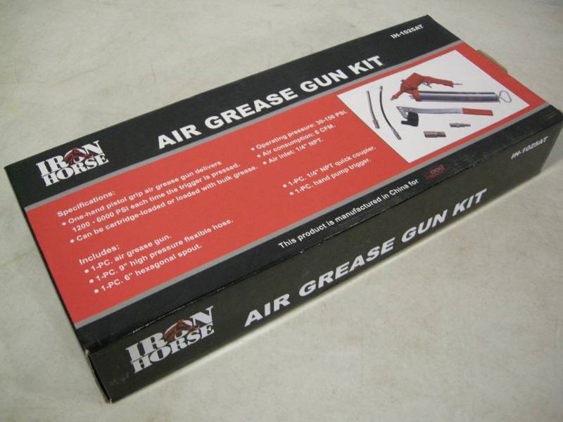 lot 17 image: Iron Horse Air Grease Gun Kit