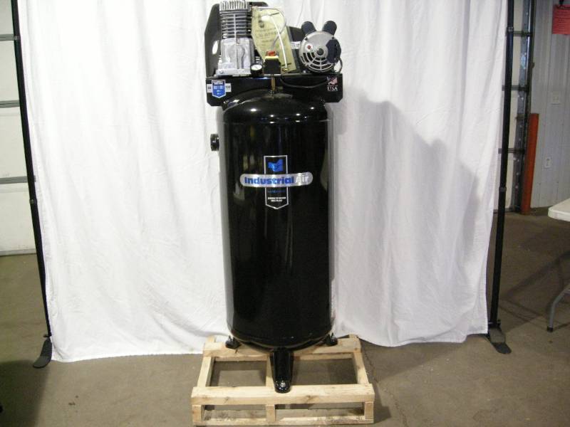 lot 73 image: Industrial Air Upright Air Compressor