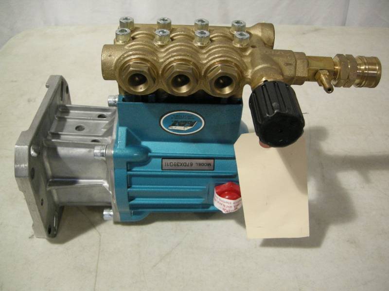 lot 78 image: CAT Horizontal Shaft Pressure Washer Pump