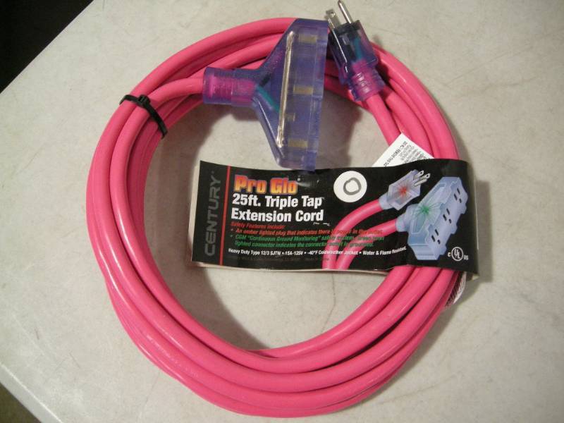 lot 89 image: Century Pro Glo 25 Extension Cord