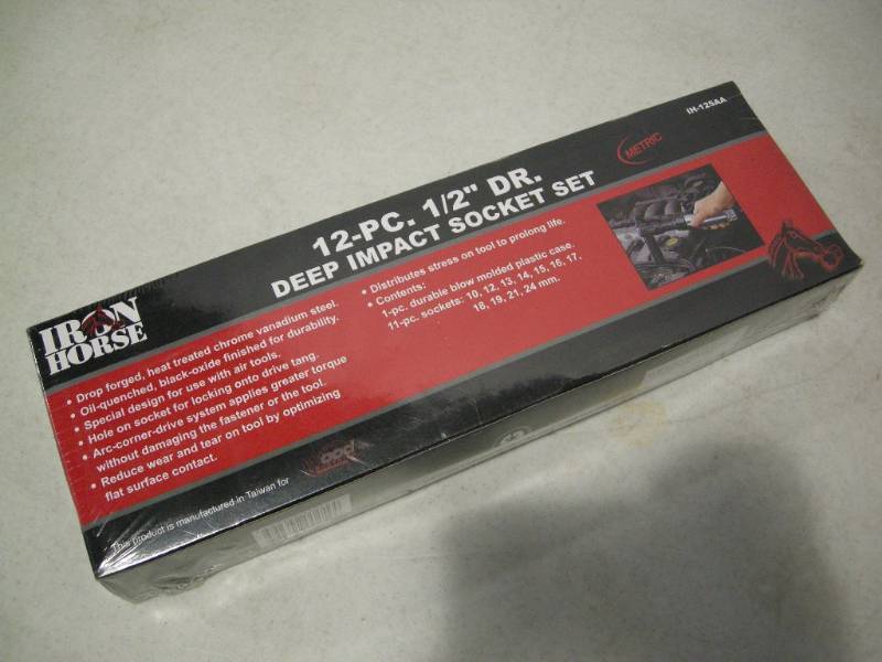 lot 119 image: Iron Horse 12 Drive Deep Impact Socket Set