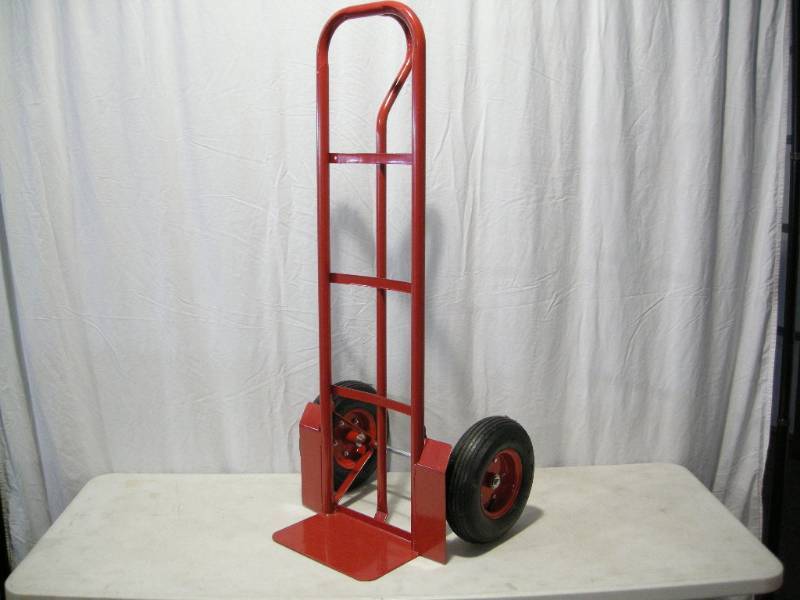 lot 124 image: 2 Wheel Dolly