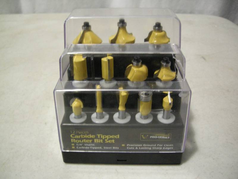 lot 138 image: Pro-Series Carbide Router Bit Set
