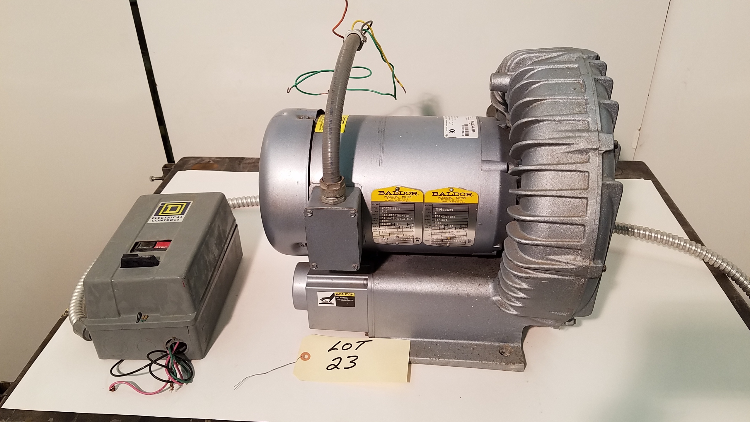 lot 23 image: Regenerative Vacuum Blower