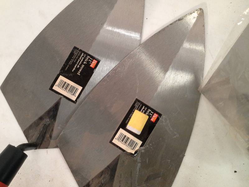 lot 78 image: Trowels