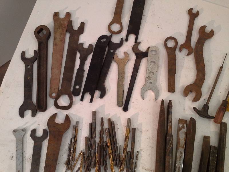 lot 79 image: Misc. Used Hand Tools