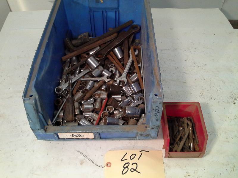 lot 82 image: Misc. Used Wrenches, Sockets