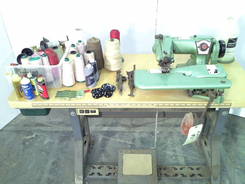 lot 87 image: Commercial Sewing Machine