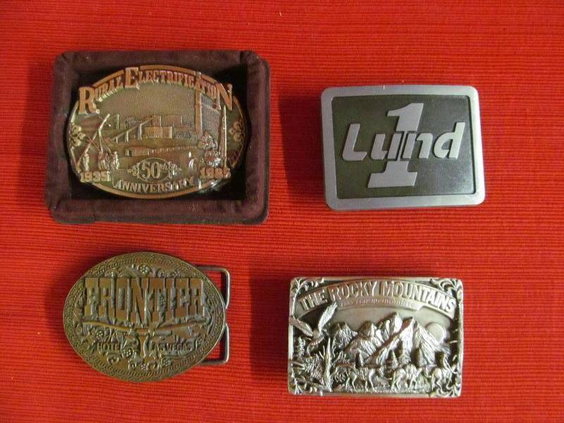 belt buckles