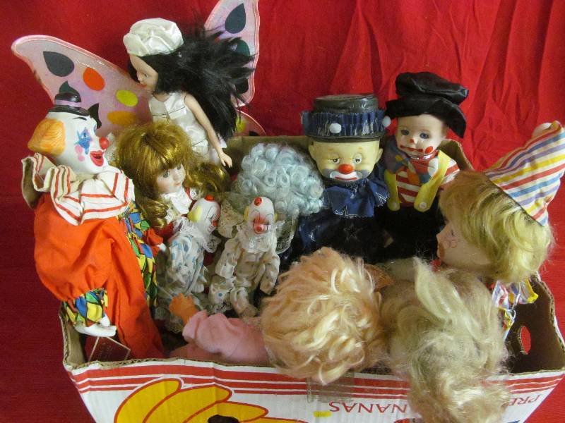 clowns