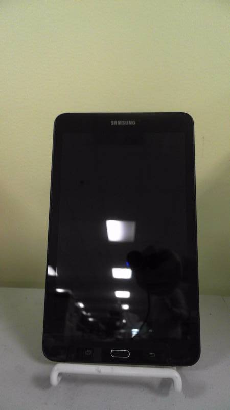lot 423 image: Samsung Galaxy Tab E 8in Tablet Sprint with Charger Google Locked