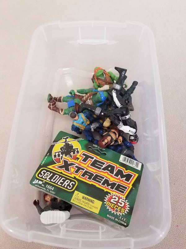 Small Tote of Misc. Figures