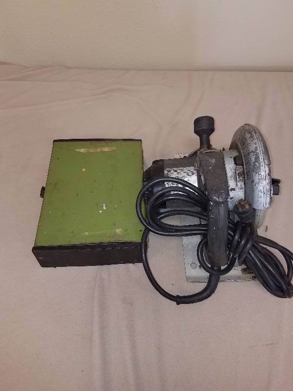 Circular  Saw and Torch Set